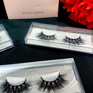 6 pair MINK EYELASHES (Never used)